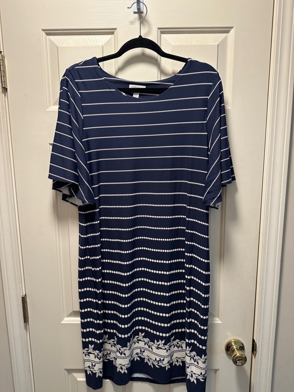EUC Charter Club Navy and White Dot-Striped Shift Dress with bell sleeves